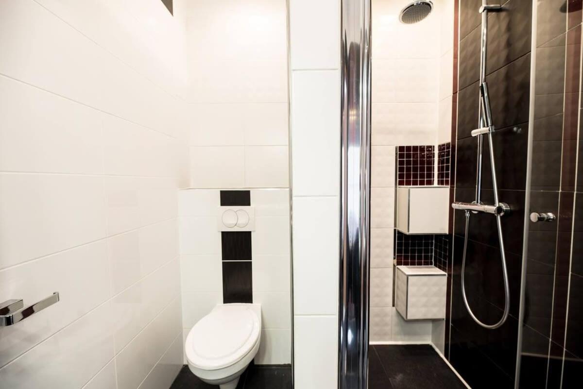 Apartament Ultra Large With Ac And Balcony