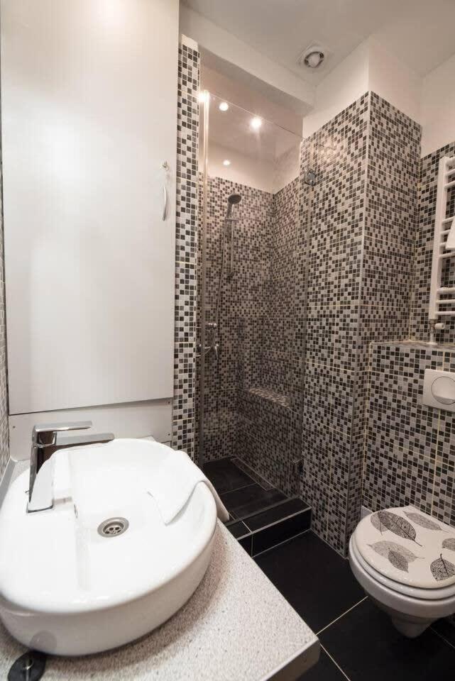 Ultra Large With Ac And Balcony Apartament Budapesta