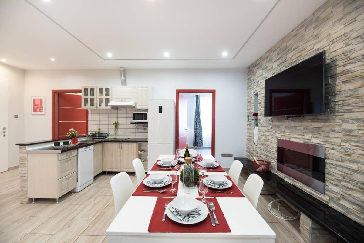 Apartament Ultra Large With Ac And Balcony