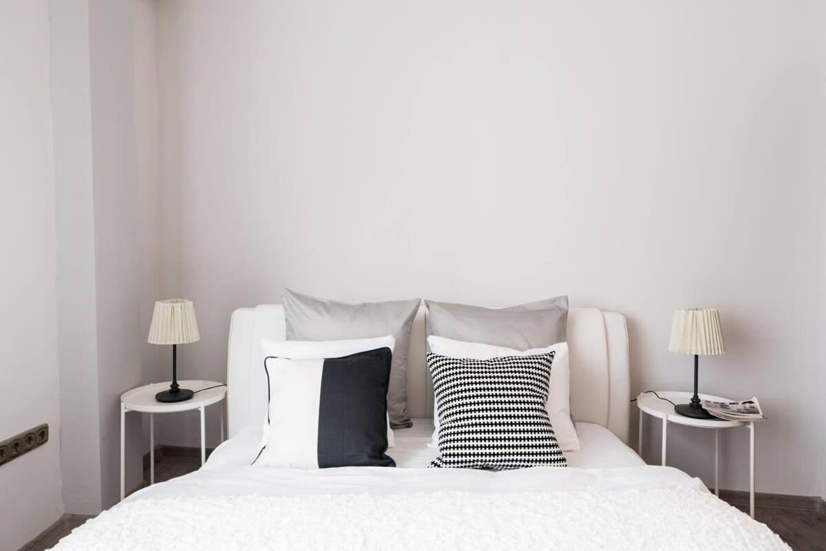 Ultra Large With Ac And Balcony Apartament *