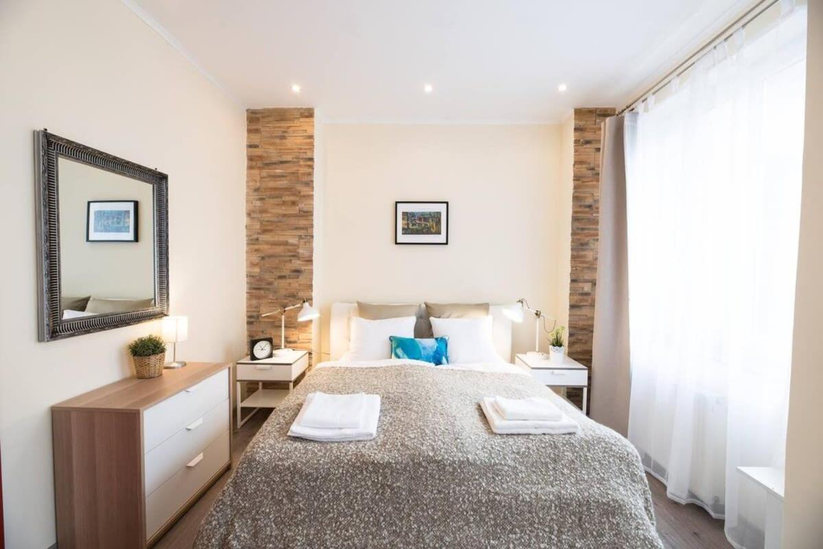 Apartament Ultra Large With Ac And Balcony Budapesta