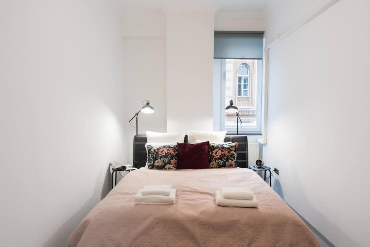 Apartament Ultra Large With Ac And Balcony Budapesta